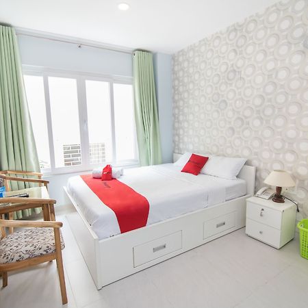 Reddoorz Near Sc Vivocity Mall 2 Ho Chi Minh City Exterior photo