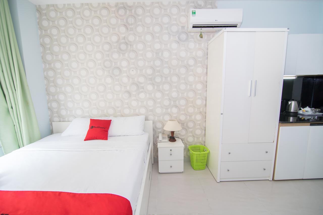 Reddoorz Near Sc Vivocity Mall 2 Ho Chi Minh City Exterior photo